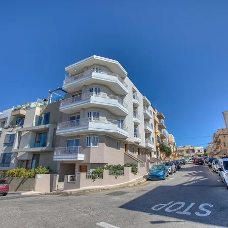 アパート Spacious And Refined 3 Bedroom Duplex Karp1-1